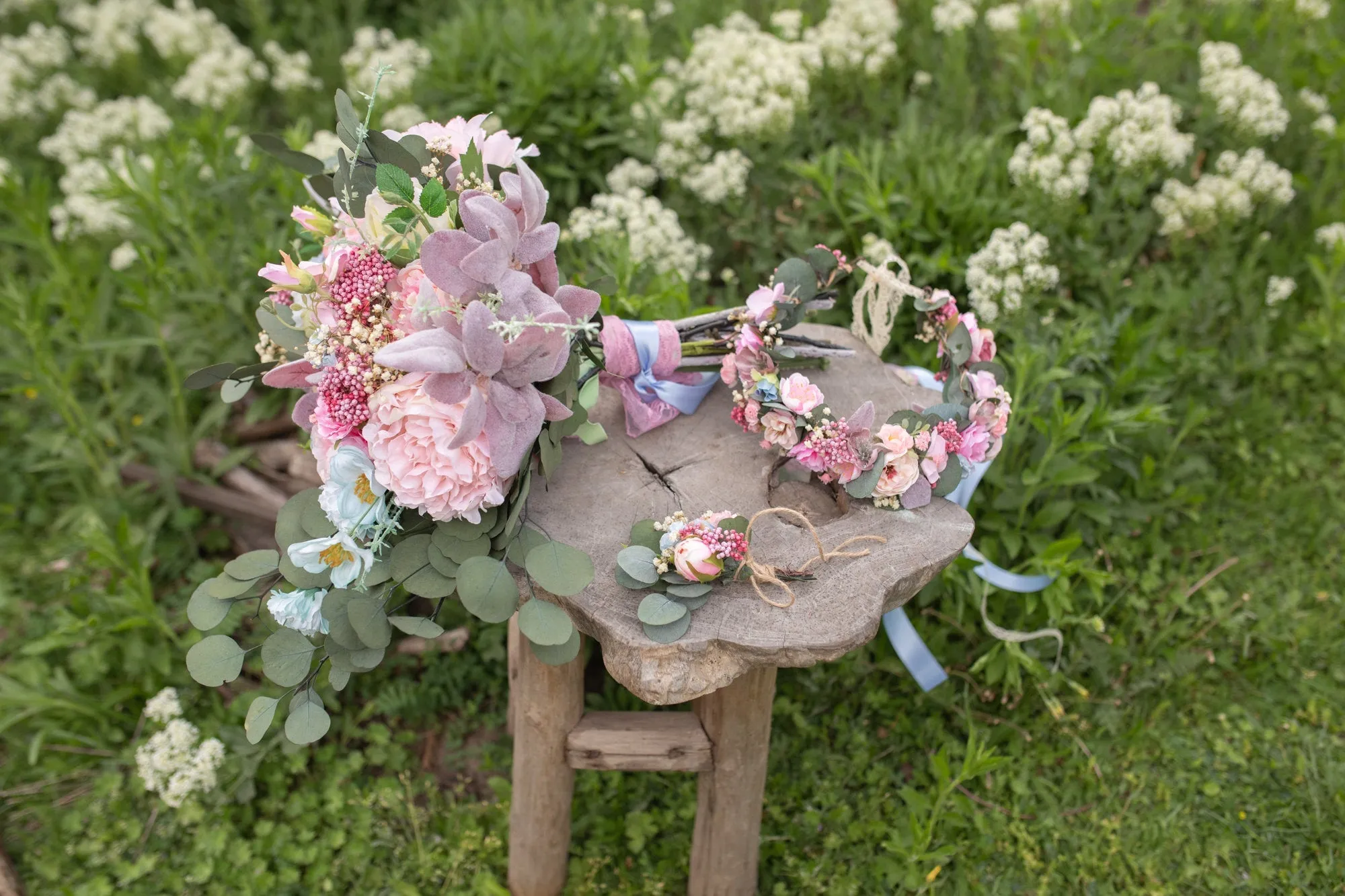 Blush and mint wedding wreath Bridal flower crown Dusty pink crown Romantic Flower vine Pastel wedding hair crown Boho wedding Handmade