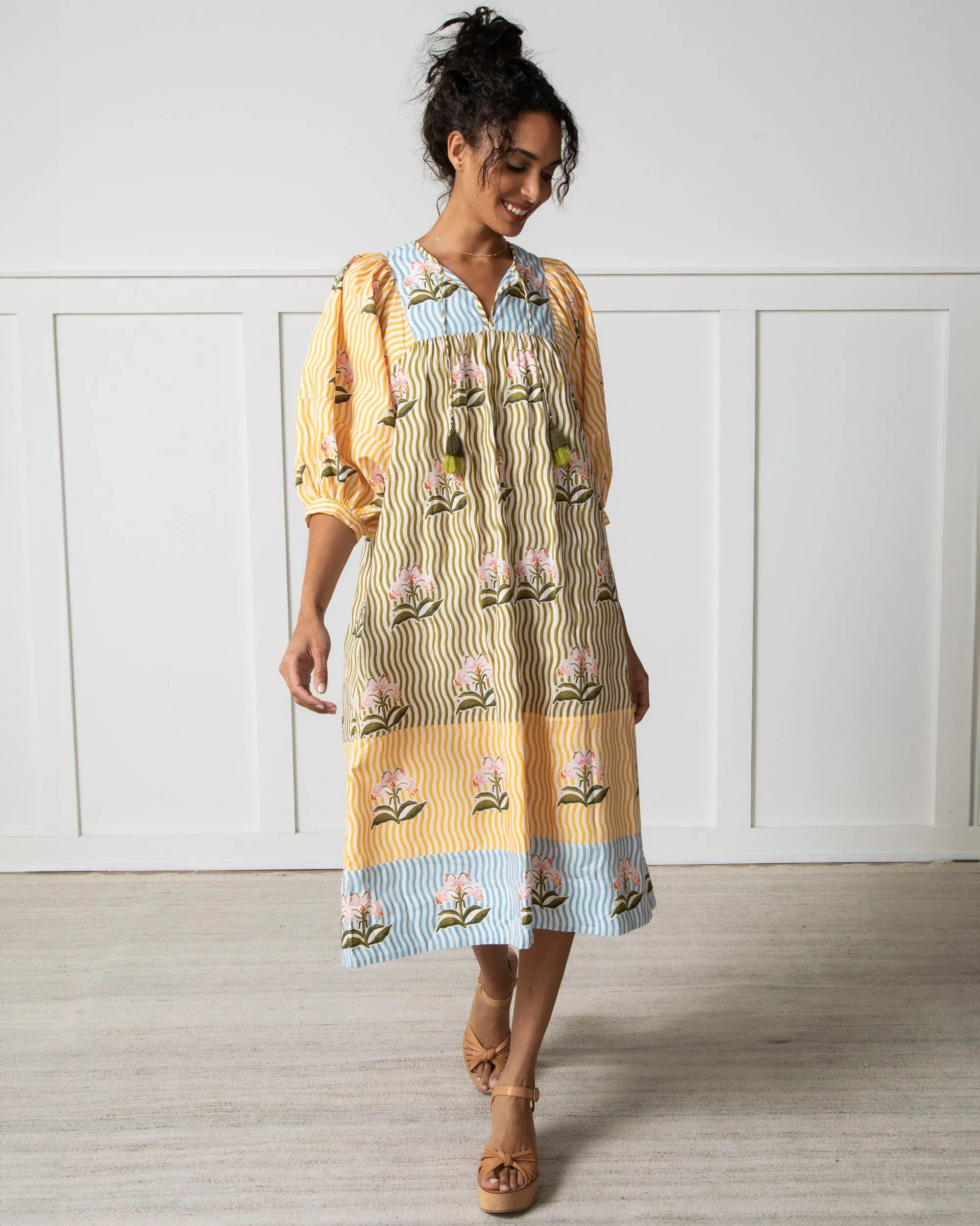 Printfresh   Lars Handpicked - Flower Charmer Midi - Greenhouse