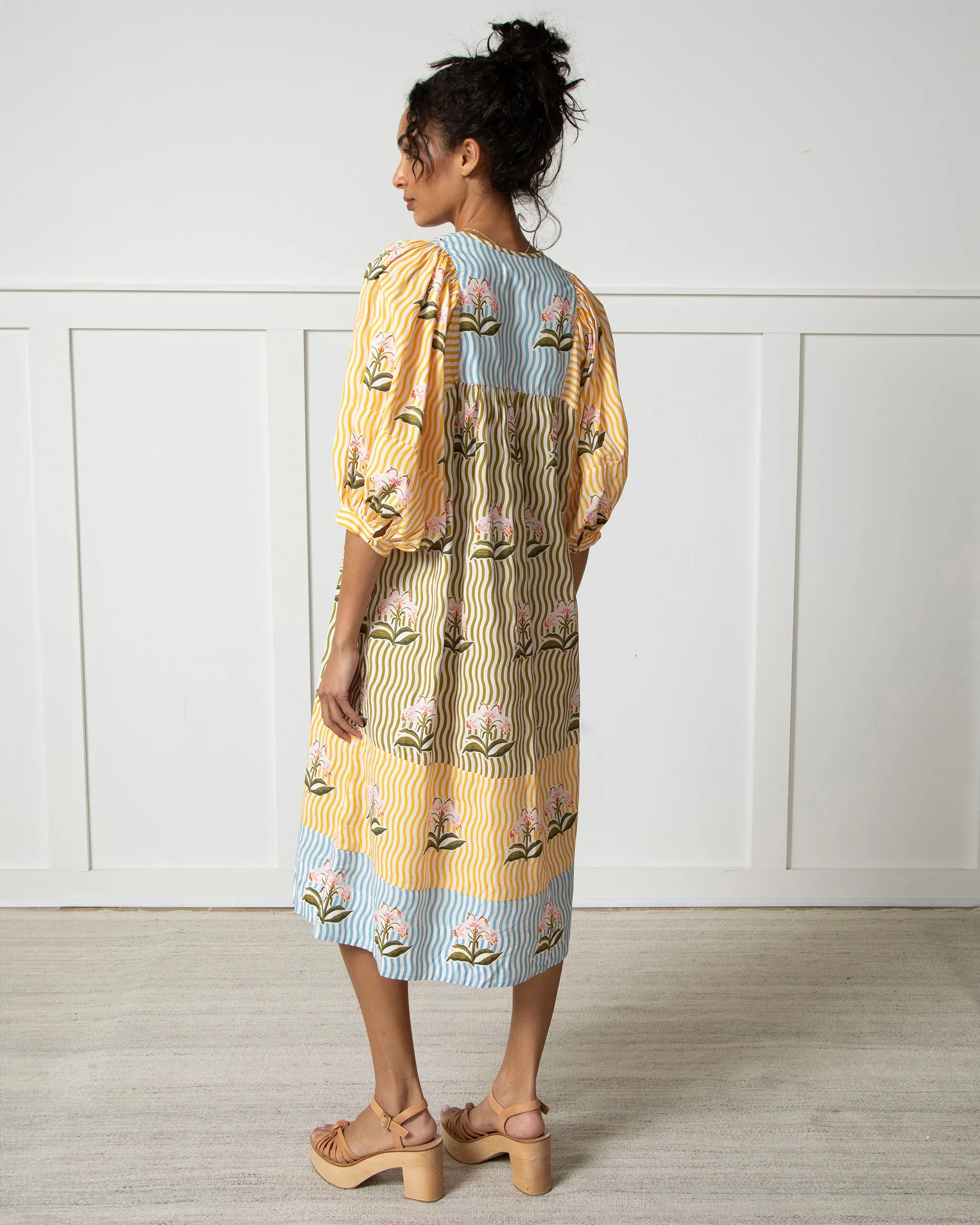 Printfresh   Lars Handpicked - Flower Charmer Midi - Greenhouse