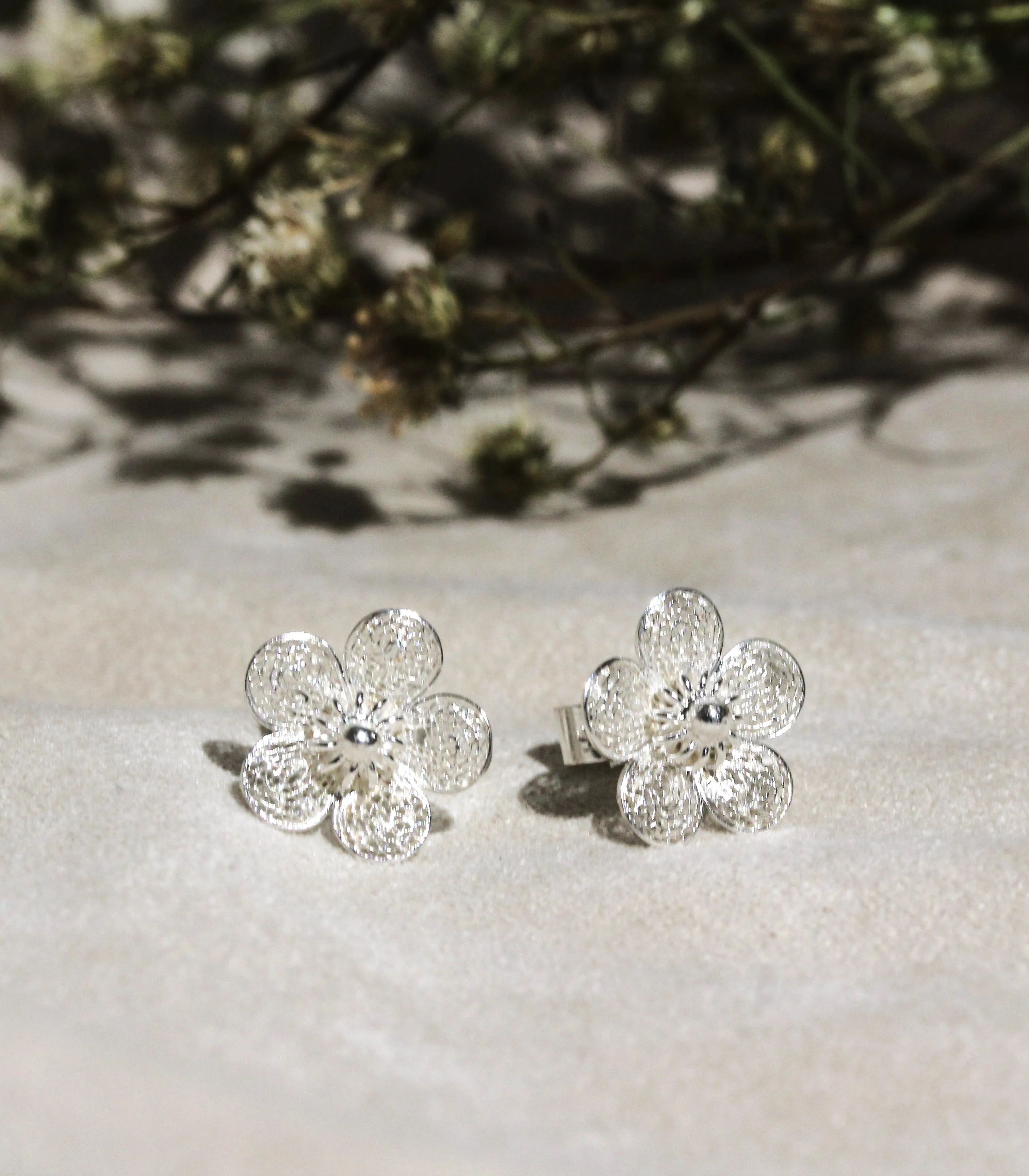 Exquisite Sampaguita Filigree Silver Stud Earrings - Elegant Floral Design for Everyday Wear